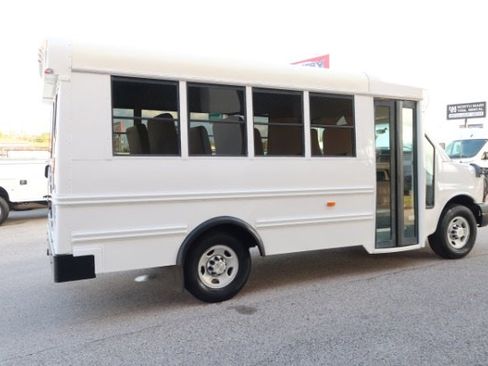Used 2013 Chevrolet Express 3500 w/ School Bus Package image 4