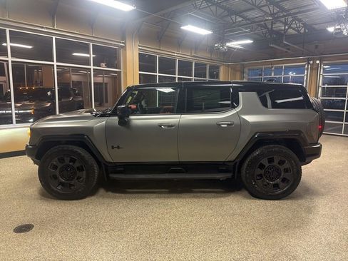 New 2026 GMC Hummer EV 3X w/ Carbon Fiber Edition Package image 4