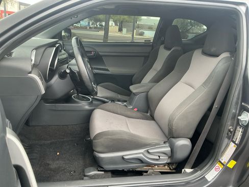 Used 2015 Scion tC FWD image 13