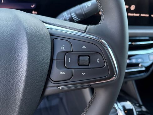 New 2026 Buick Envista Avenir image 19