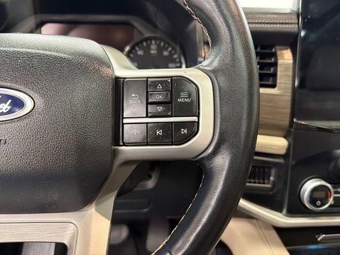 Certified 2024 Ford Expedition Limited image 22