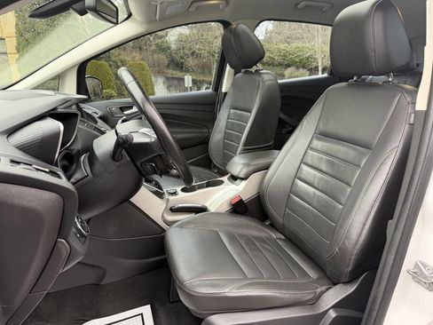 Used 2014 Ford C-MAX Energi w/ Equipment Group 303A image 11