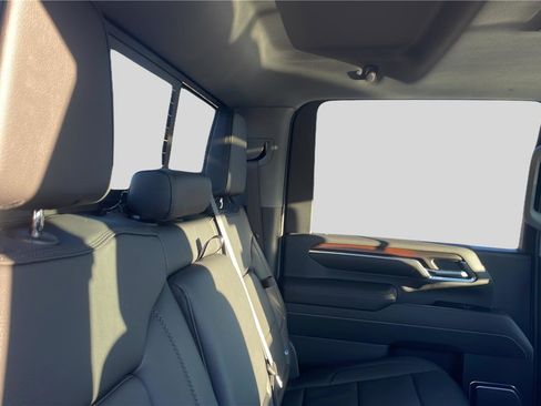 New 2026 GMC Sierra 2500 Denali w/ Denali Reserve Package image 19