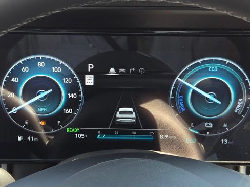 New 2026 Hyundai Elantra SEL Sport Premium FWD image 9