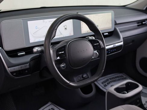 Used 2023 Hyundai Ioniq 5 SEL image 13