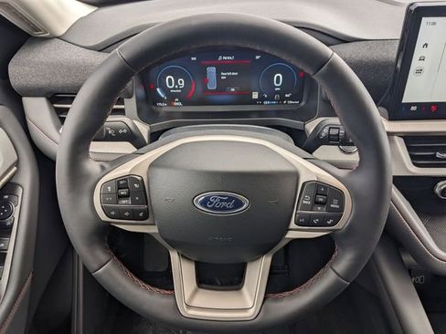 New 2026 Ford Explorer Active w/ Active Comfort Package image 19
