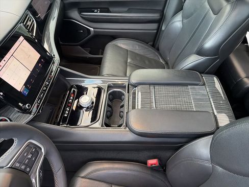 Used 2022 Jeep Wagoneer Series II w/ Premium Group I RWD image 48