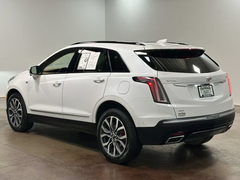 Used 2023 Cadillac XT5 Sportv w/ Platinum Package AWD/4WD image 6