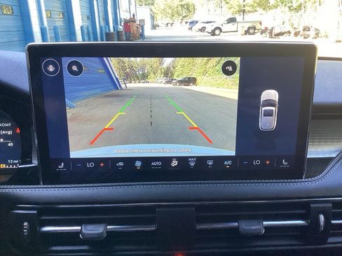 Used 2023 Lincoln Corsair FWD image 48