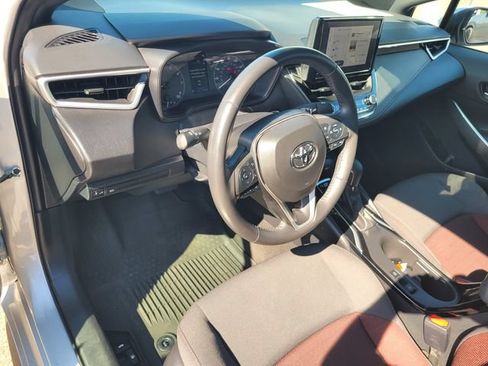 Used 2024 Toyota Corolla SE FWD image 12
