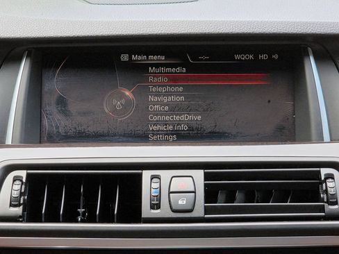 Used 2016 BMW 528i xDrive Sedan AWD/4WD image 24