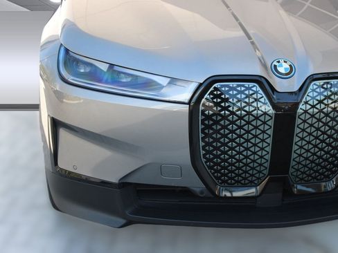 Used 2024 BMW iX xDrive50 image 11