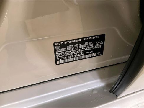 Used 2026 BMW X5 sDrive40i w/ M Sport Package image 18