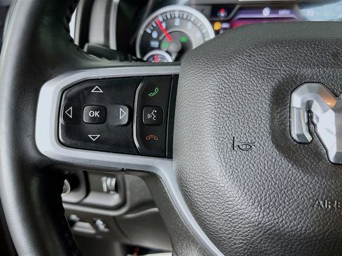 Used 2022 RAM 1500 Big Horn AWD/4WD image 15