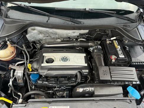Used 2015 Volkswagen Tiguan S AWD/4WD image 12