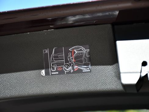 New 2026 Volvo XC90 B5 Core w/ Protection Package Premier image 29