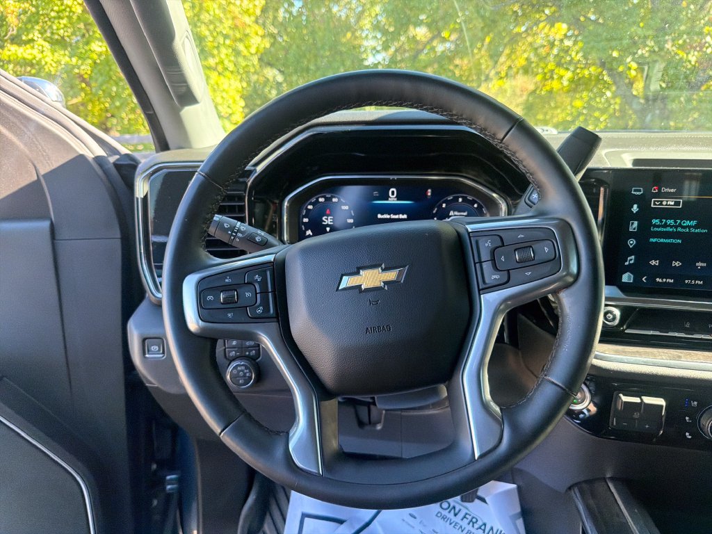 Used 2025 Chevrolet Silverado 2500 LTZ w/ LTZ Plus Package AWD/4WD image 17