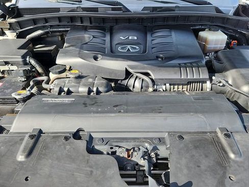 Used 2018 INFINITI QX80 4WD w/ Driver Assistance Package image 28