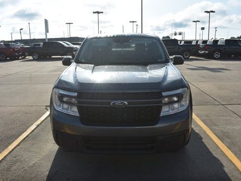 Used 2022 Ford Maverick XLT FWD image 2