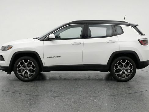 Used 2025 Jeep Compass Limited AWD/4WD image 5