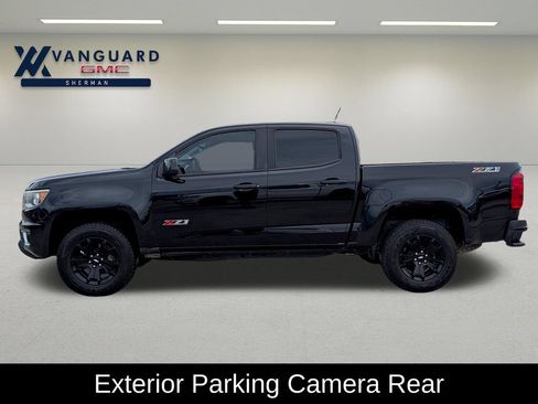 Used 2017 Chevrolet Colorado Z71 w/ Z71 Midnight Edition AWD/4WD image 4