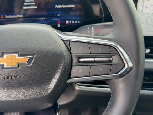 Used 2026 Chevrolet Equinox LT FWD image 19