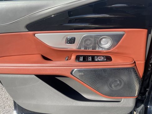 Used 2024 Lincoln Nautilus Black Label image 22