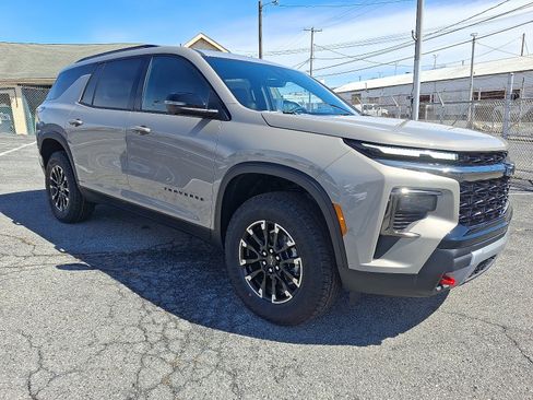 New 2026 Chevrolet Traverse Z71 image 2