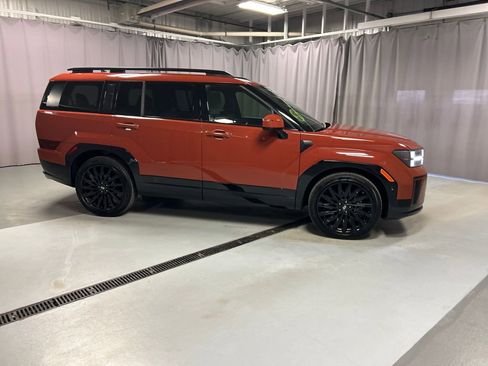 Used 2024 Hyundai Santa Fe Calligraphy image 8