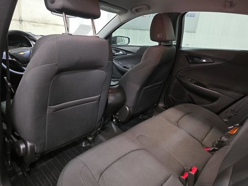 Used 2017 Chevrolet Malibu LS image 37