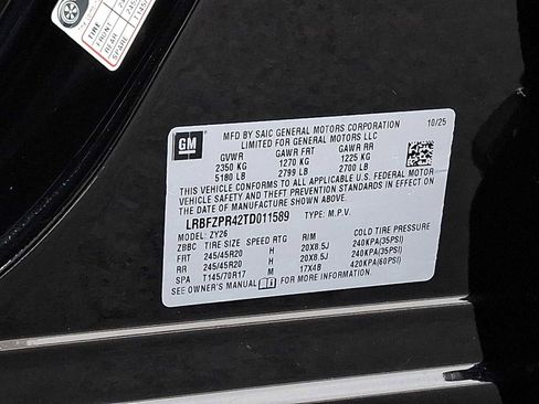 New 2026 Buick Envision Sport Touring image 22