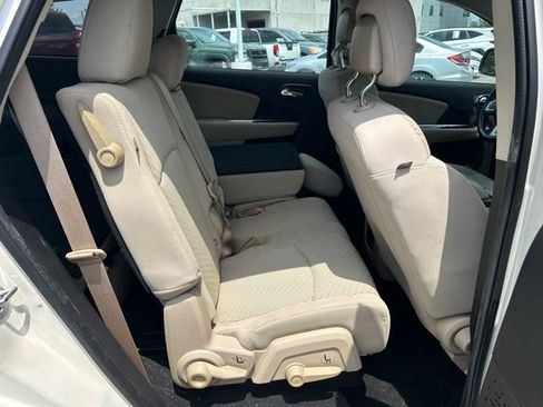 Used 2014 Dodge Journey American Value Package w/ Flexible Seating Group FWD image 14