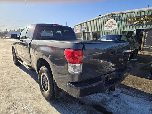 Used 2011 Toyota Tundra 4x4 Double Cab image 10