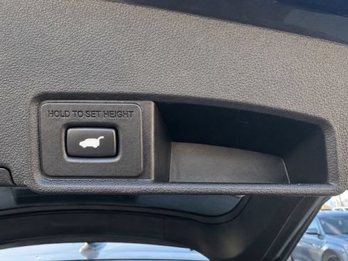 Used 2019 Acura RDX A-Spec AWD/4WD image 18