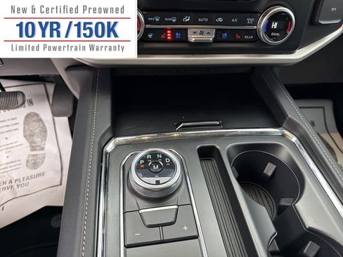 Used 2023 Ford Expedition Max XLT image 23