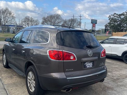 Used 2012 Buick Enclave Convenience image 6