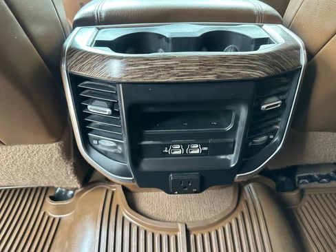 Used 2020 RAM 2500 Laramie image 19