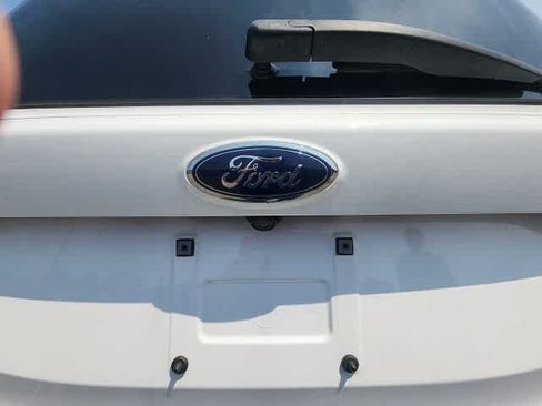 Used 2019 Ford Escape SE AWD/4WD image 10