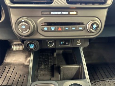 Used 2025 Ford Maverick Lariat w/ 4K Tow Package image 34