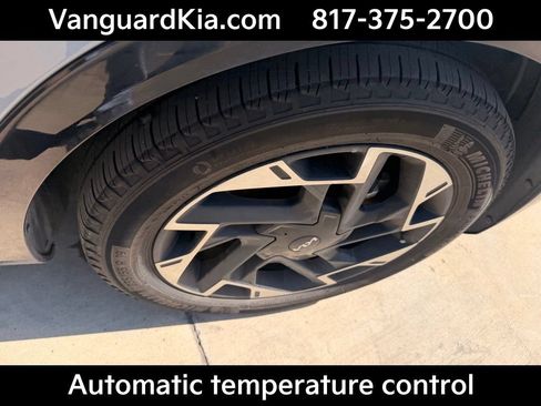 Certified 2024 Kia Sportage SX FWD image 11