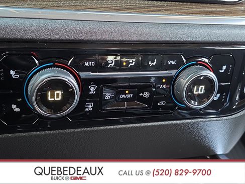 Used 2024 Chevrolet Silverado 1500 LT Trail Boss w/ Dark Appearance Package AWD/4WD image 21