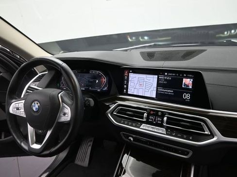 Used 2021 BMW X7 xDrive40i w/ Premium Package AWD/4WD image 17