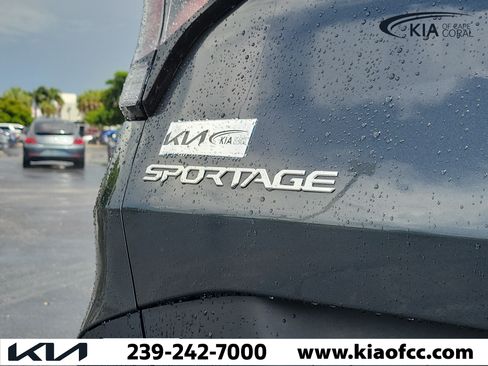 Certified 2023 Kia Sportage EX AWD/4WD image 10