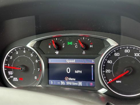 Used 2023 GMC Acadia SLE w/ Driver Convenience Package image 5