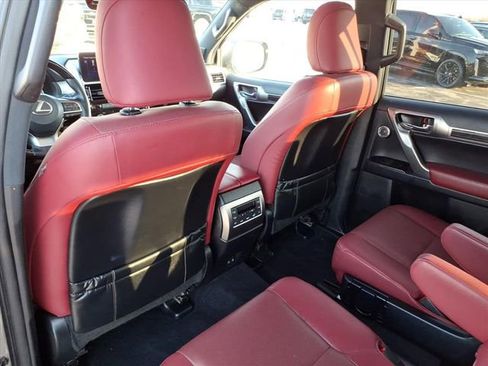 Used 2022 Lexus GX 460 Premium image 16