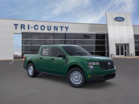 New 2025 Ford Maverick XL w/ 4K Tow Package image 7