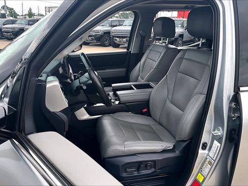 Used 2022 Toyota Tundra Limited AWD/4WD image 8