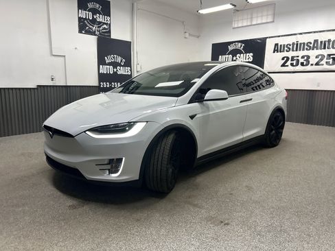 Used 2020 Tesla Model X Performance AWD/4WD image 3