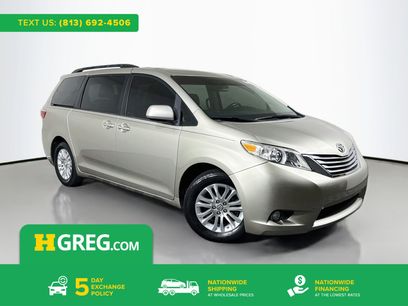 Used 2017 Toyota Sienna XLE w/ XLE Navigation Package