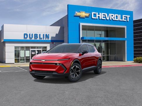 New 2026 Chevrolet Equinox EV LT image 9